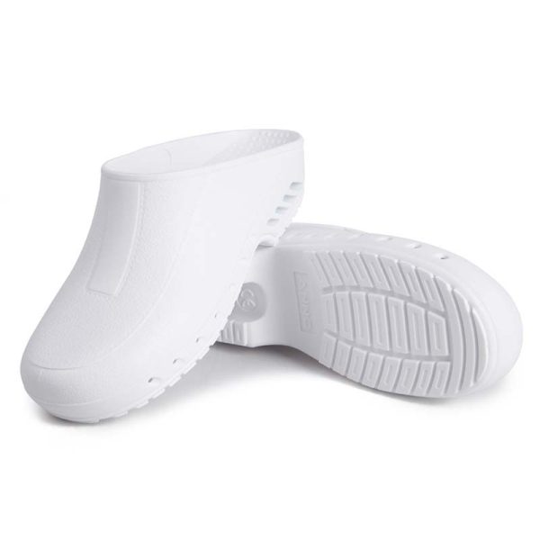 Theatre Clogs